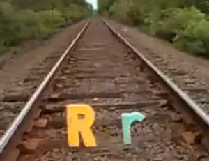 Sesame Street:The letter ＂R!＂